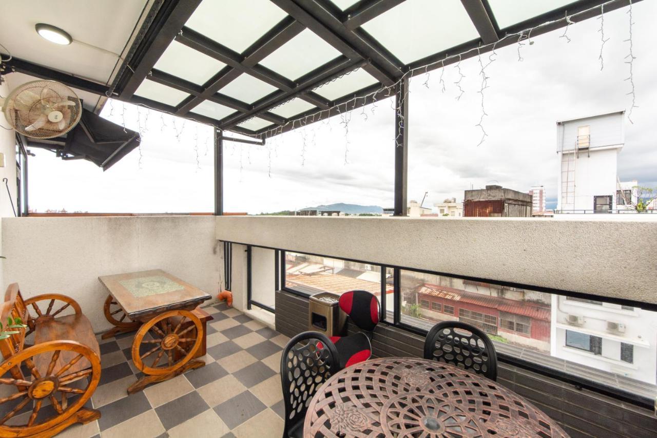 จินกวนน์ บีแอนด์บี Bed & Breakfast เมืองฮวาเหลียน ภายนอก รูปภาพ