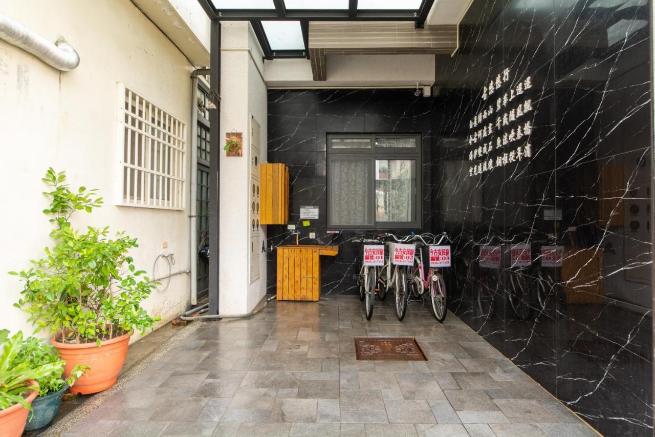 จินกวนน์ บีแอนด์บี Bed & Breakfast เมืองฮวาเหลียน ภายนอก รูปภาพ