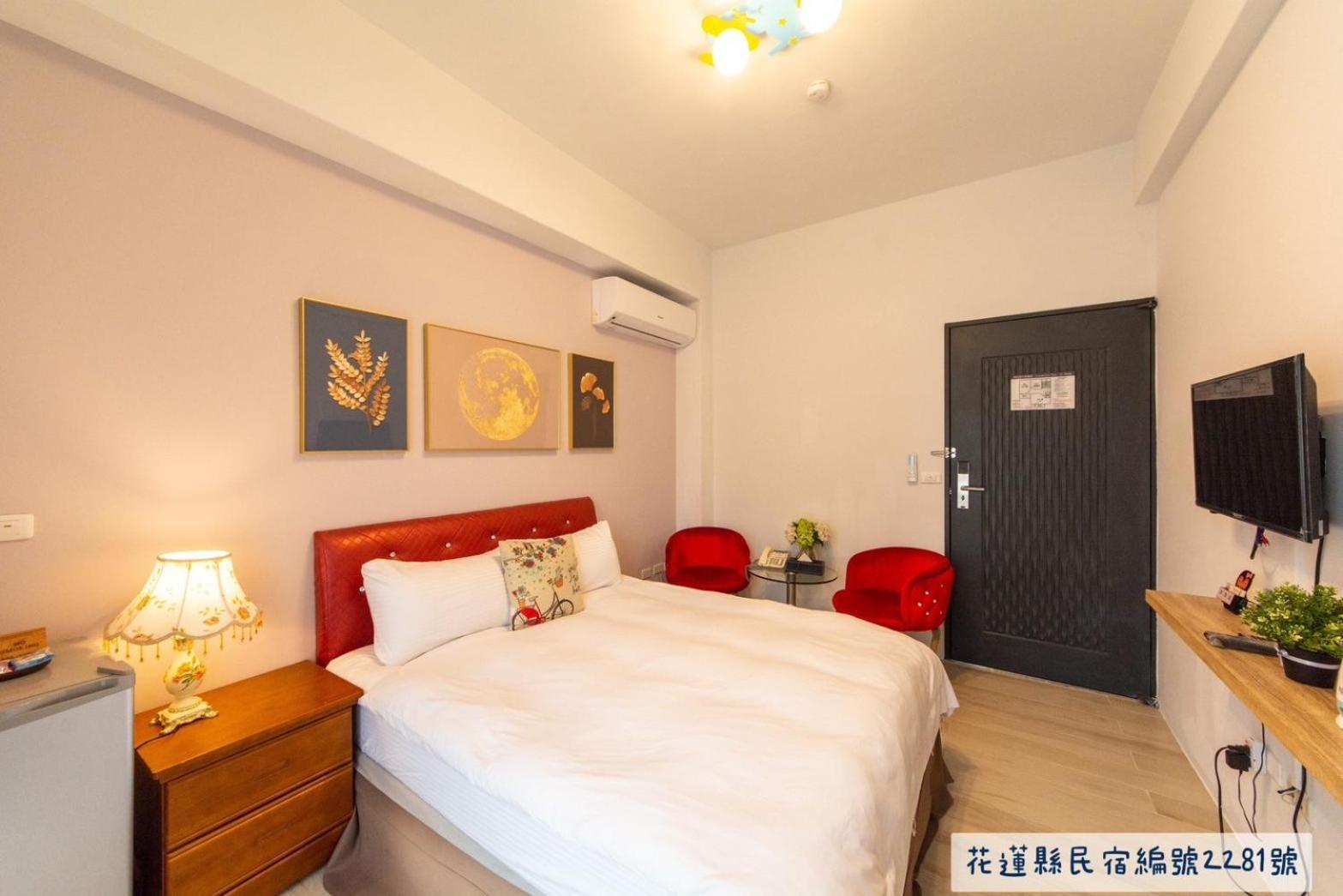 จินกวนน์ บีแอนด์บี Bed & Breakfast เมืองฮวาเหลียน ภายนอก รูปภาพ